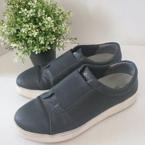 Dr. Scholls sneakers